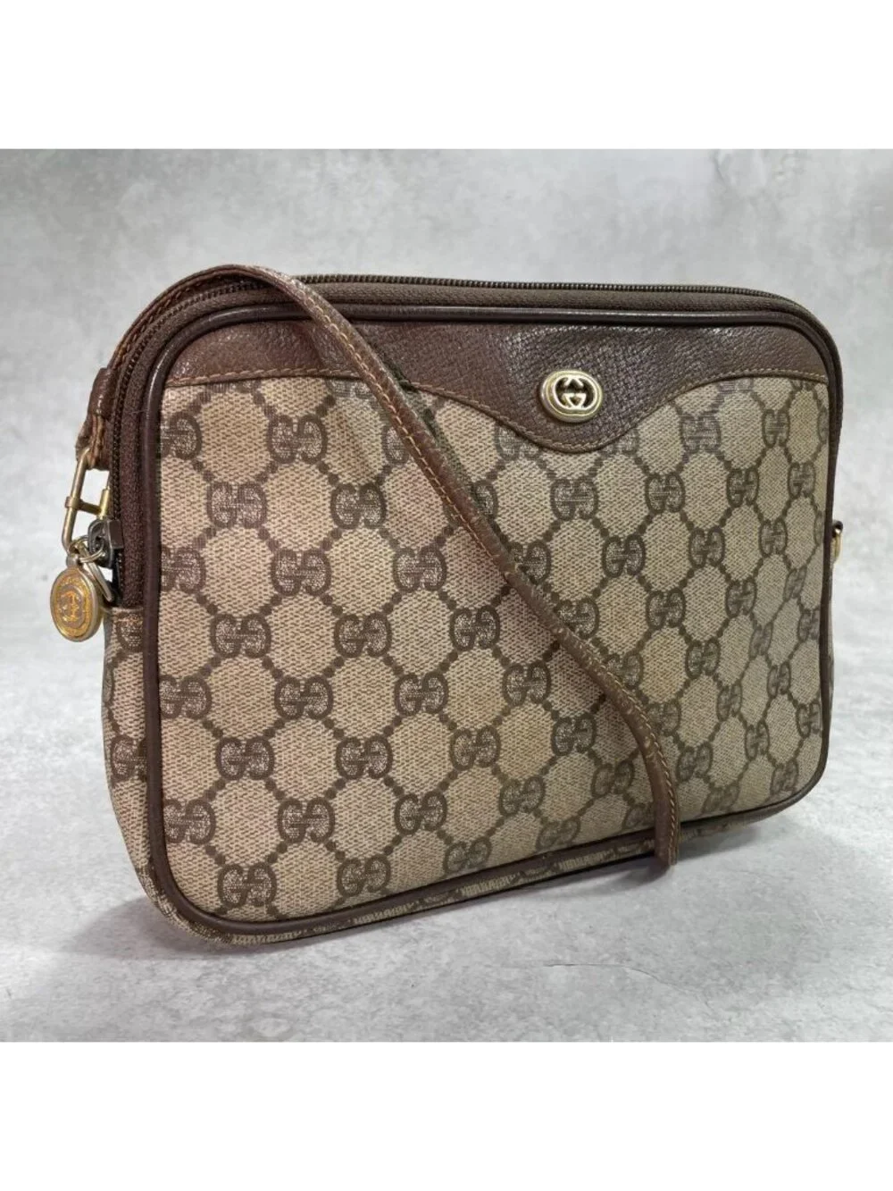 Gucci GG Shoulder Bag Brown Beige Leather Logo